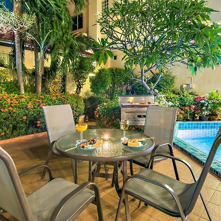 Butterfly Garden Boutique Residences Large Luxury Apts And Villas A Lifetsyle Destination By Neang, Everything You Need All Right Here 1-3 Bedrooms 110 To 190 Sq Mtrs, 2 Full Bathrooms, Rain Shower, Spa Bath, Bbq, Free Wifi, Staff 24-7, Close To Beac Патая Екстериор снимка